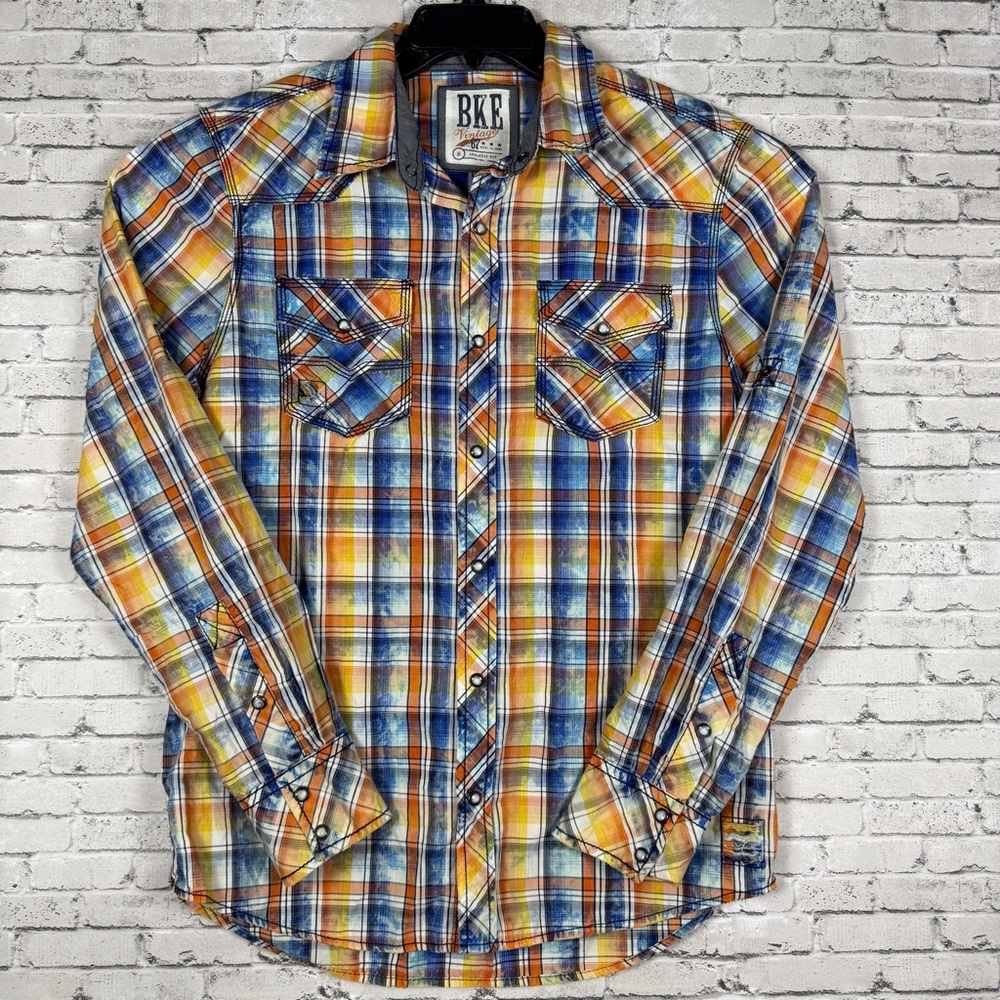 BKE Men's Vibrant Plaid Button-Down Shirt Size Medium